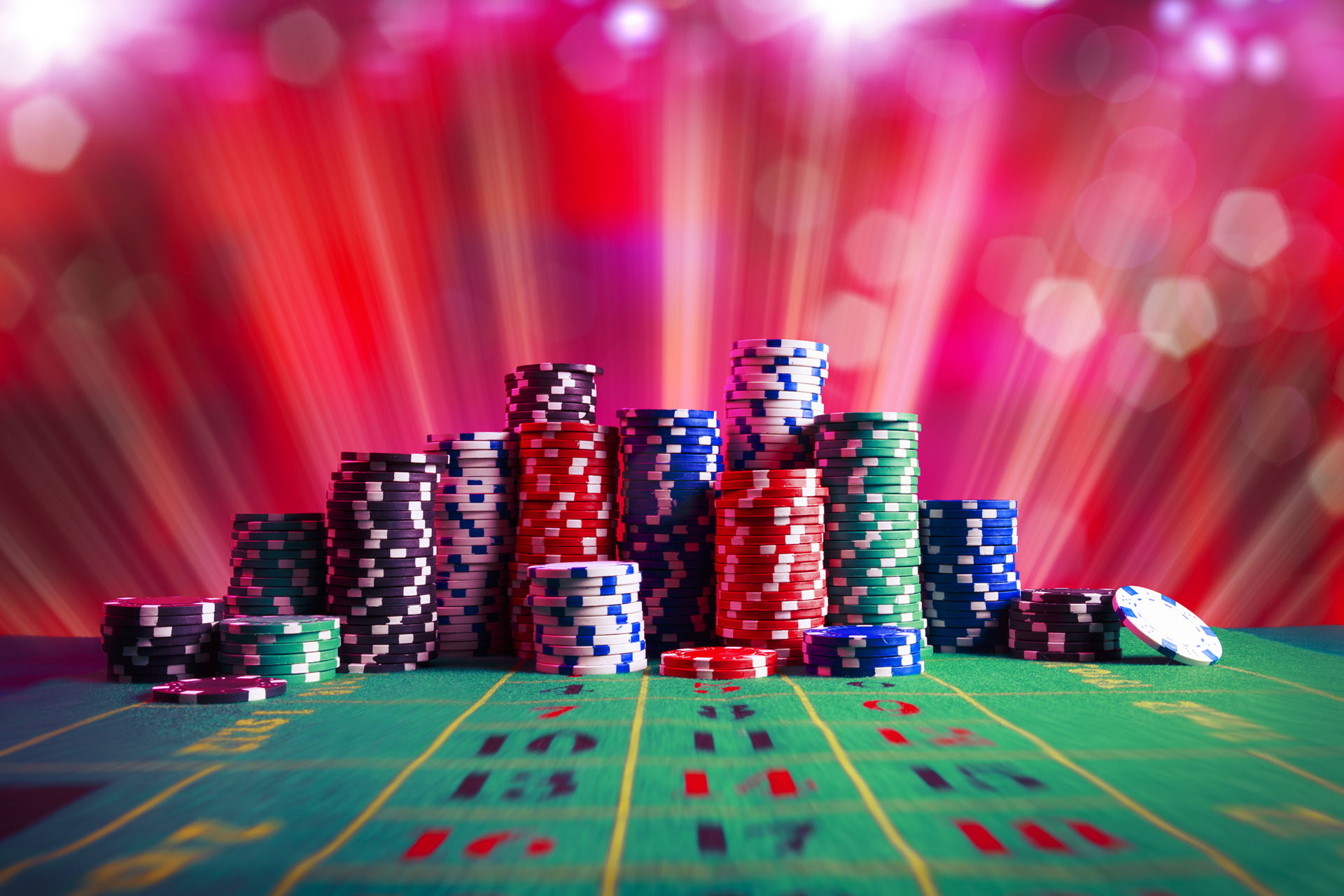 Poker Elleri Analizi: İstatistiksel Avantaj Nasıl Elde Edilir?